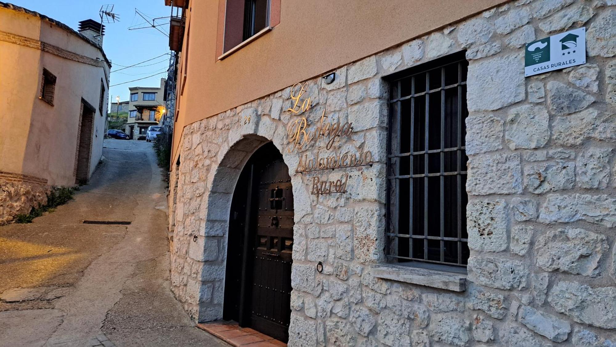 Casa Rural La Bodega, Ofrece Cata De Vino Gratis Horche Exterior photo